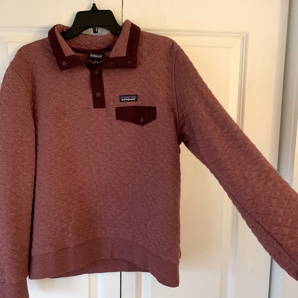 Patagonia Tops - Patagonia quilt snap pullover